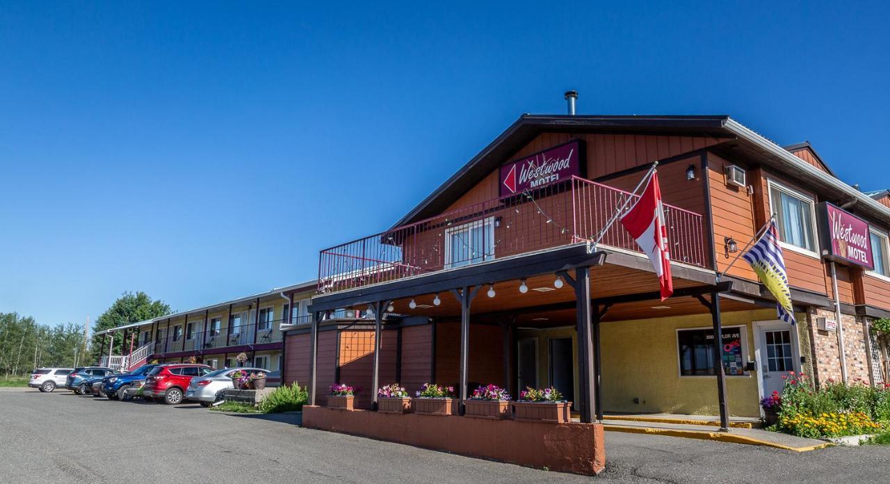 Westwood Motel 100 Mile House Экстерьер фото