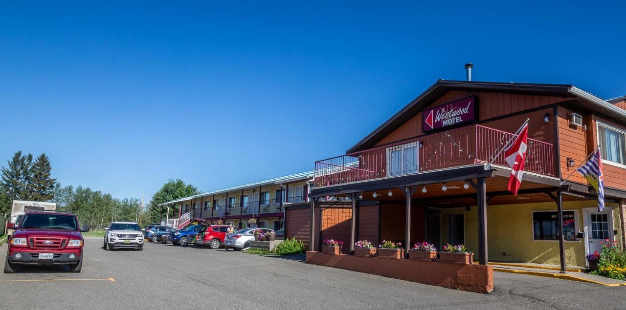 Westwood Motel 100 Mile House Экстерьер фото